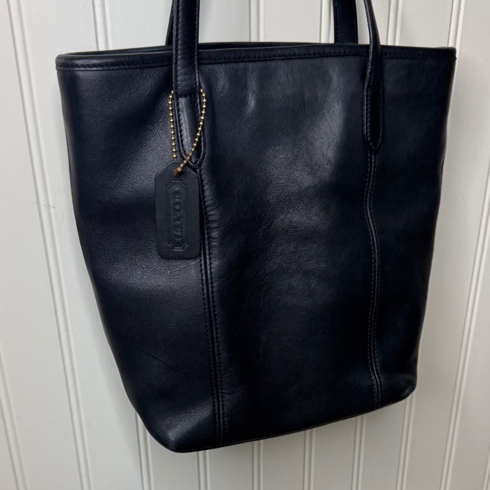 COACH Vintage Leather Legacy Lunch Tote Shopper 9077‎ Two Strap Shoulder Bag - Picture 3 of 17